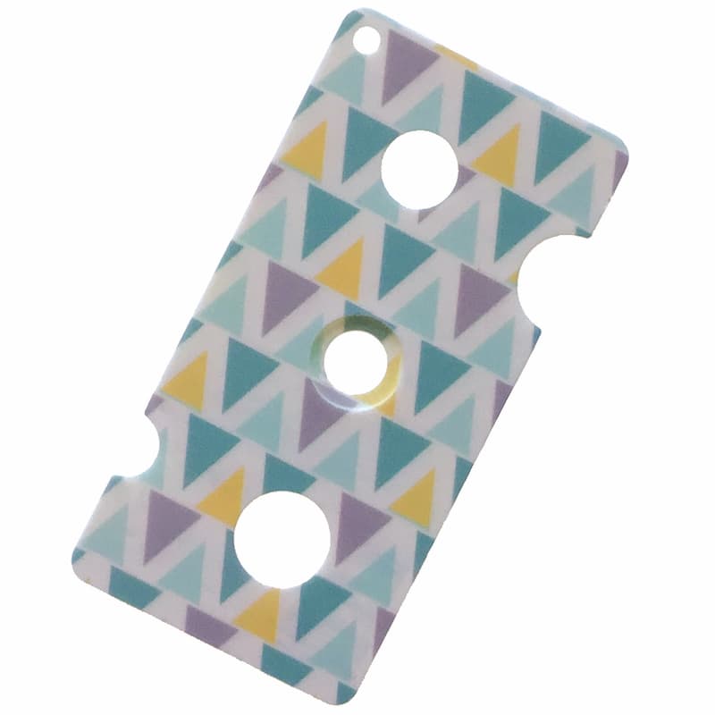 white plastic essential oil bottle key with teal, mustard and lavender isosceles triangle pattern