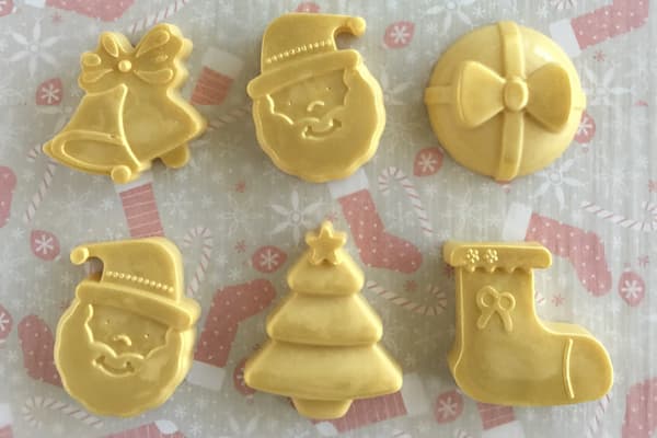 gold coloured christmas themed lotion bars